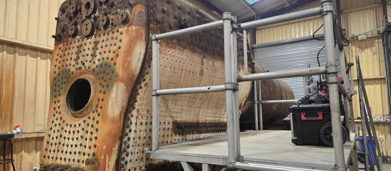 Great To See This MiniBeast Curve Out In its Natural Environment